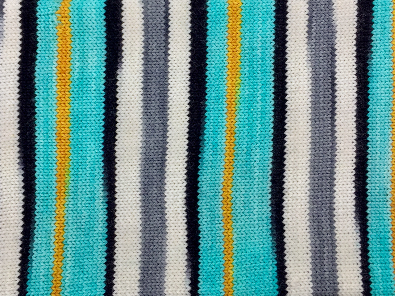 Dream room self-striping sock yarn