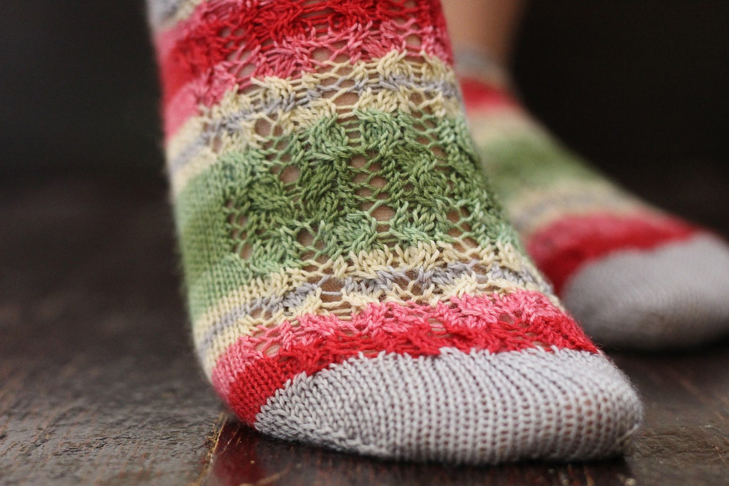 Santa’s Little Helpers (Digital Knitting Pattern)