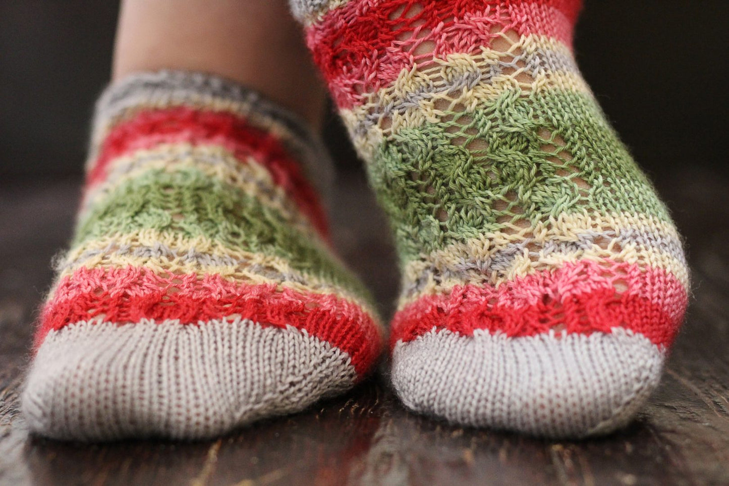 Santa’s Little Helpers (Digital Knitting Pattern)
