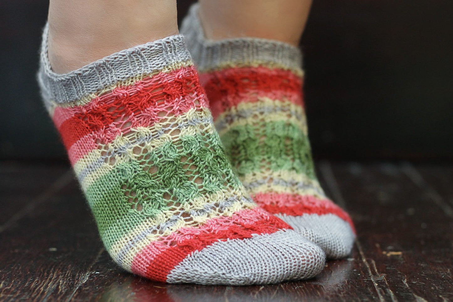 Santa’s Little Helpers (Digital Knitting Pattern)