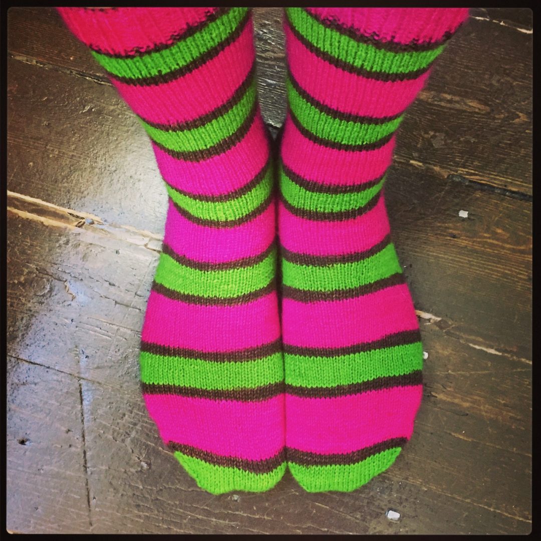 Pow self-striping sock yarn