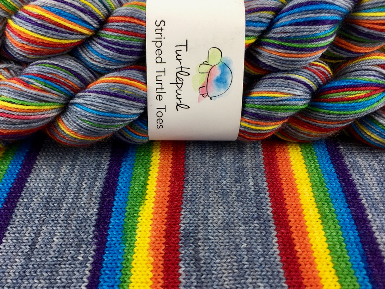 What does it mean self-striping sock yarn