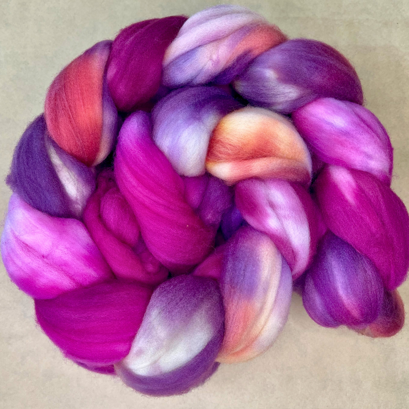 Berry Blast - Superwash Merino Wool Roving