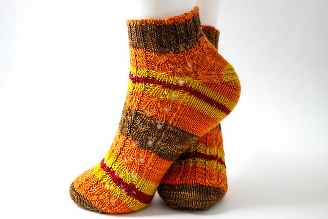 Pocket Full of Cloves (Digital Knitting Pattern)