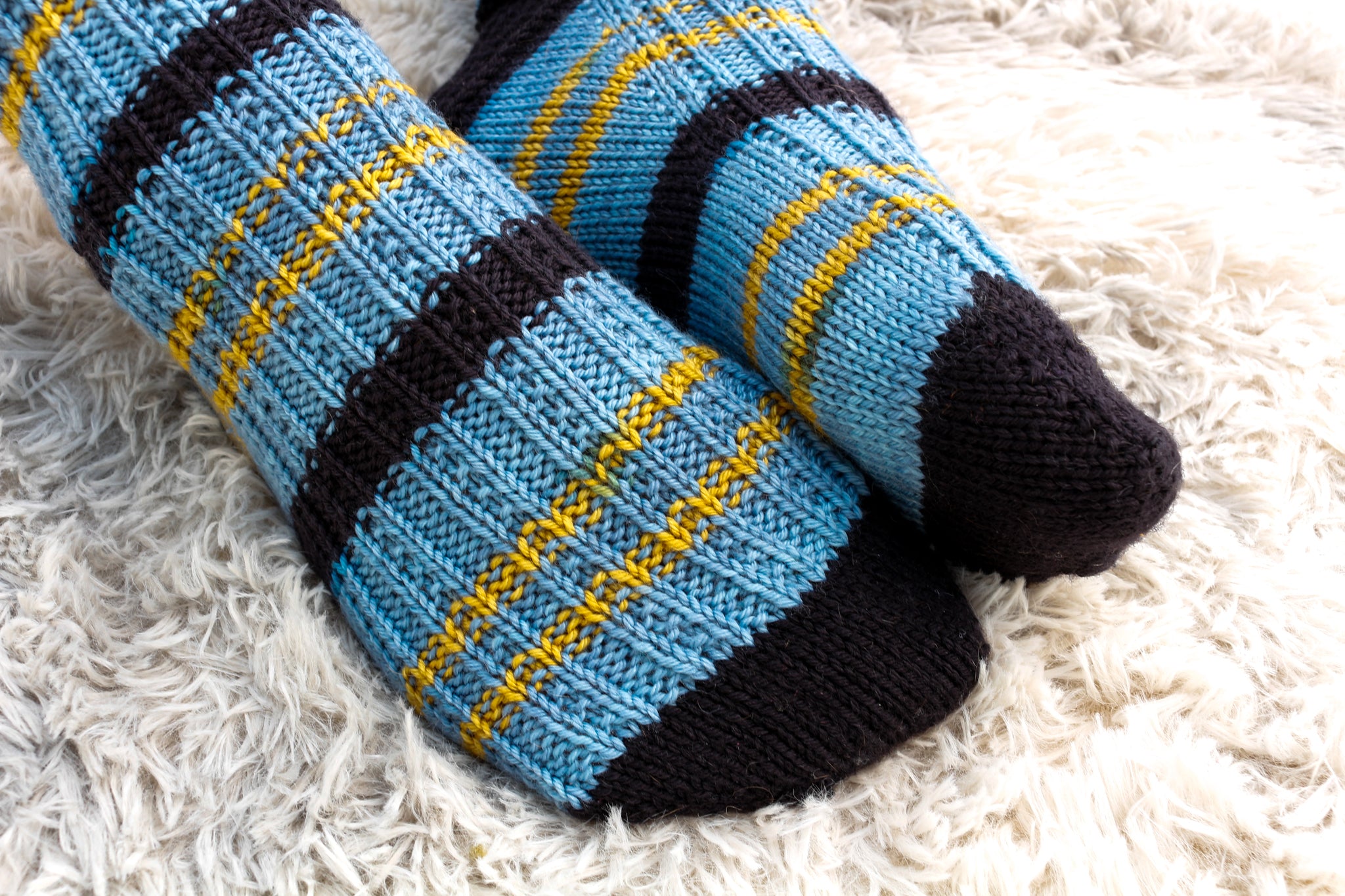 Pass the Maple Syrup DK (Digital Knitting Pattern) – Turtlepurl Yarns