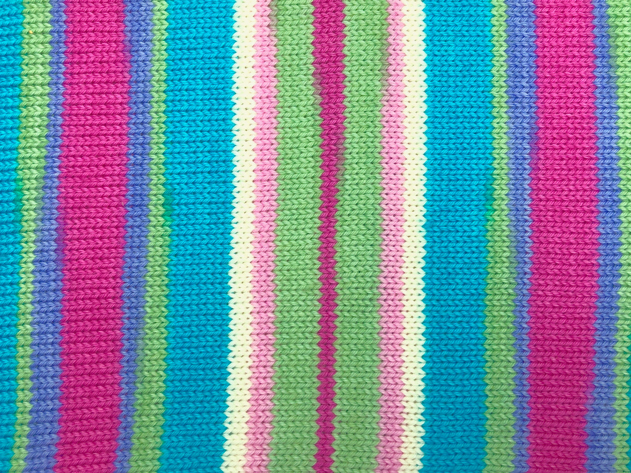 Sweet pea self-striping sock yarn