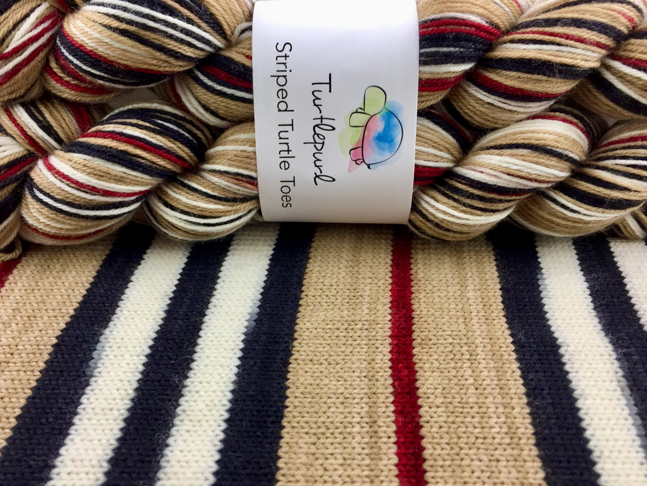 Trenchcoat self-striping sock yarn